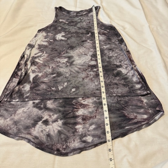 Lululemon XS Long for Length Tank Top in Diamond Tie Dye Glacier Grey Moonwalk - Picture 8 of 8